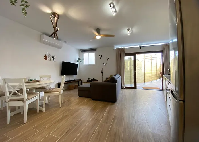 Dom wakacyjny Private Pool, Parking, Bbq In The South Of Gc Las Palmas de Gran Canaria