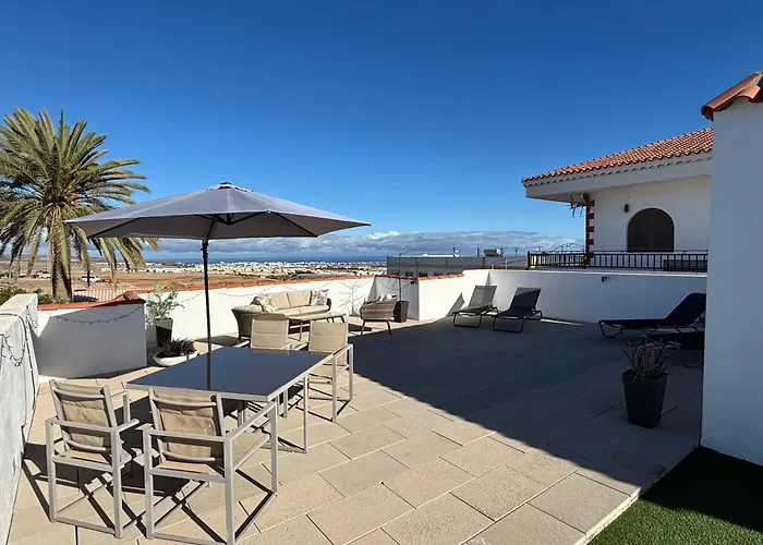 Dom wakacyjny Private Pool, Parking, Bbq In The South Of Gc Las Palmas de Gran Canaria