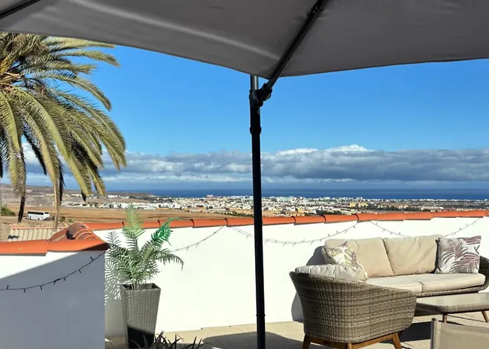 Private Pool, Parking, Bbq In The South Of Gc Dom wakacyjny *
